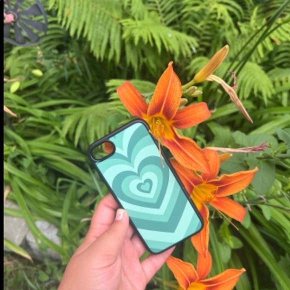 Phone case - Picture 1 of 2